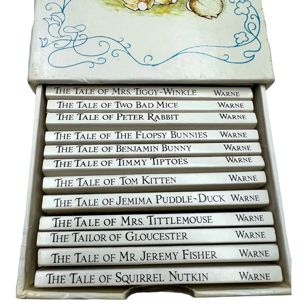 The Miniature World of Peter Rabbit 12-Copy Miniature Boxed Collection - Picture 3 of 16